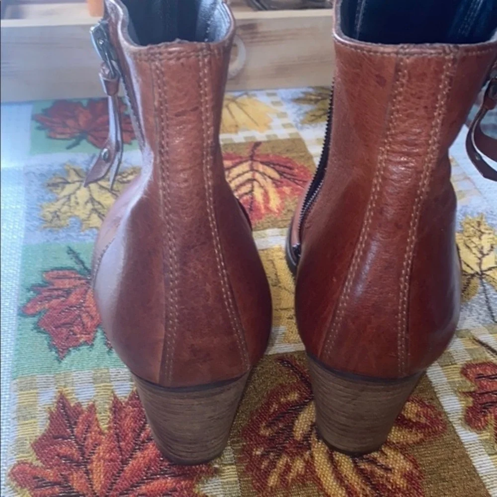 PAUL GREEN Brown Leather Ankle Boots for Women